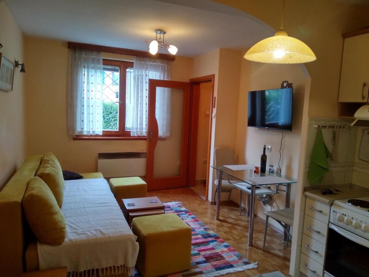 Pine Tree Apartment Saraievo Exterior foto